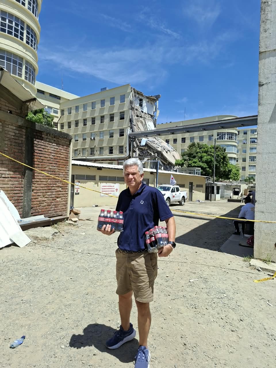 Luis Fernando helping in Cali, Colombia